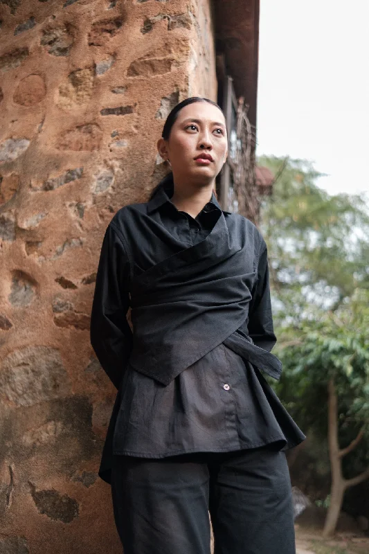 The Terra Tribe Black Seattle Wrap Shirt-- Plaid T-Shirt Polka Dot Checkered