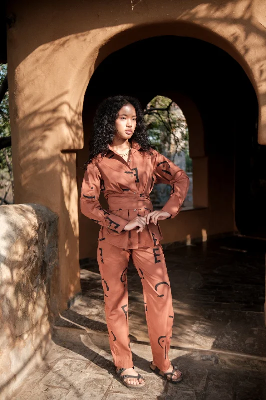 The Terra Tribe Copper Line Printed Nara Front Knot Shirt-- Collared Crew Neck Turtle Neck The Terra Tribe Copper Line Printed Nara Front Knot Shirt-- Collared Crew Neck Turtle Neck