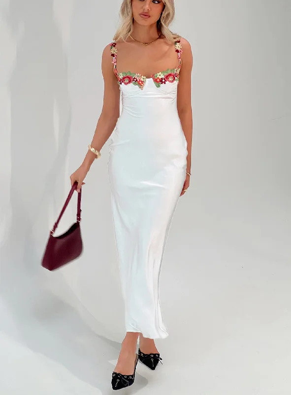 Kenzie Maxi Dress White Tunics Vintage classic