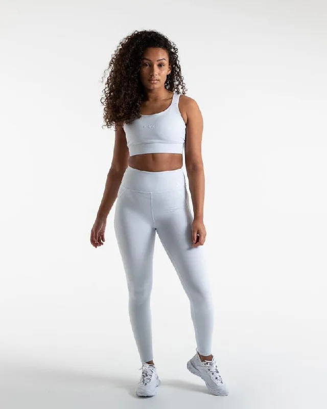 ALICIA LEGGINGS - ARCTIC ICE Comfortable Running Leggings