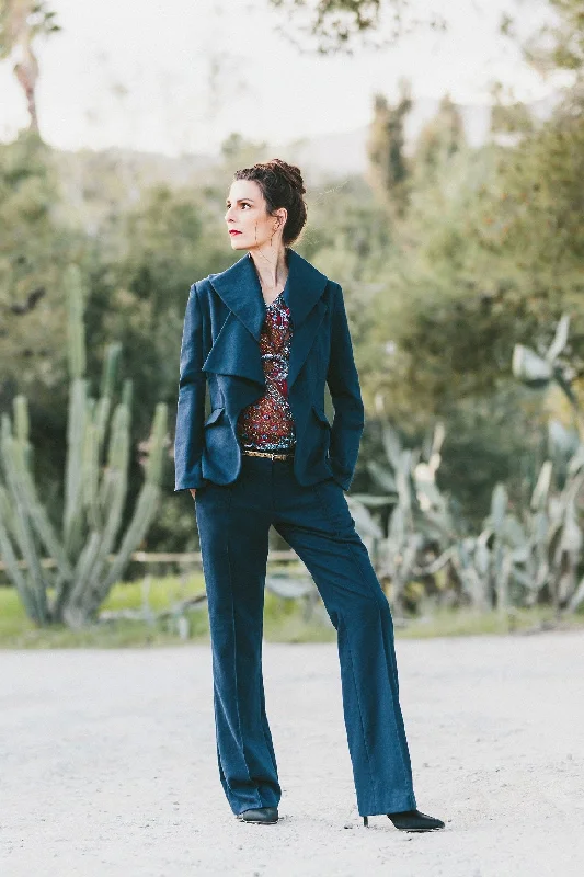 Pin-Tuck Trouser Trousers sophisticated sleek