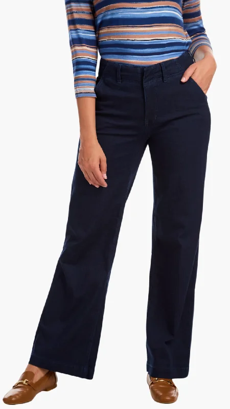 Suzanne Wide Leg Trouser. Style FD6894247 Trousers stylish modern