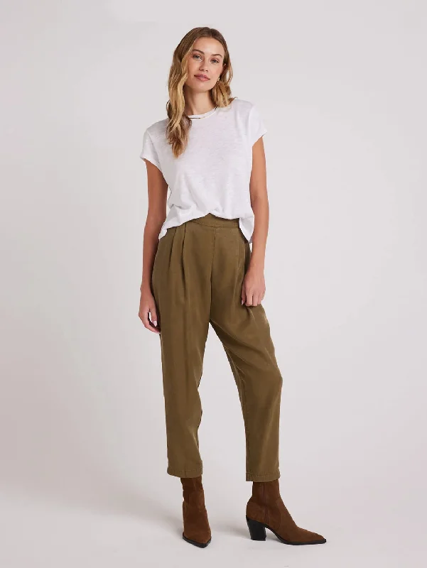 Nico Clean Waist Slouchy Trouser - Basil Green Trousers Tapered Slim Fit