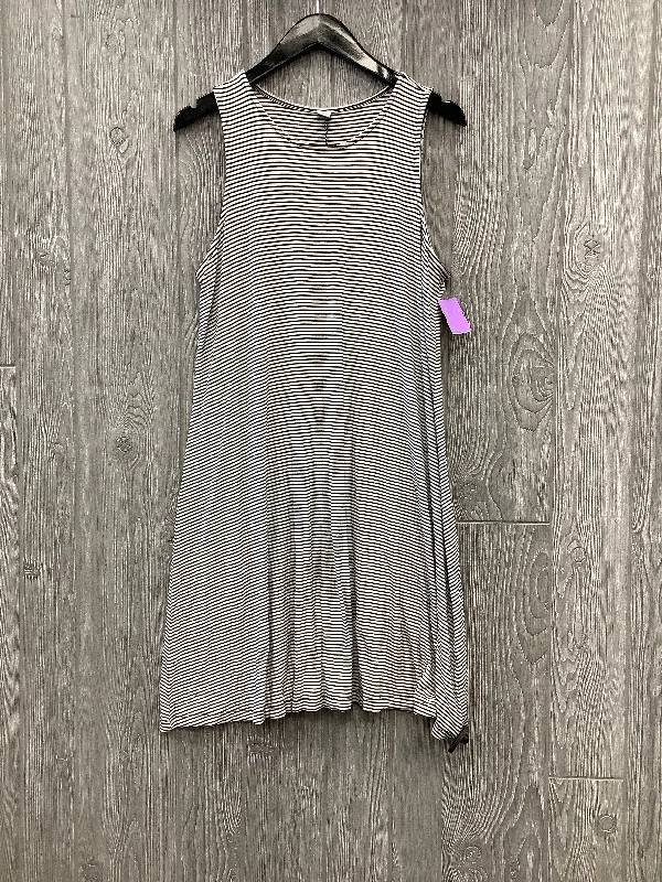 Striped Pattern Dress Casual Midi Old Navy, Size L Fashionable Shift Midi Dress